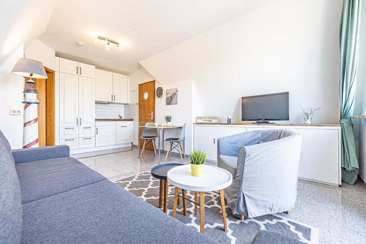 Meer Apartment *